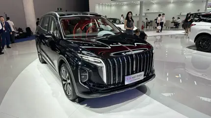 HONGQI заменил бензиновый H7 большим подключаемым гибридом: что изменилось
