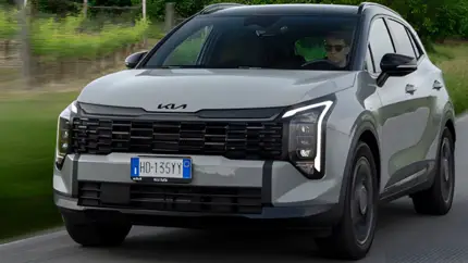 Новый Kia Sportage получил 237 л.с. и два бака: 1500 км без заправки звучат серьёзно