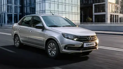 Юрлица сократили покупки автомобилей, а частники прибавили почти 20%
