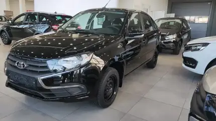 Продажи новых авто в РФ показали лучший результат за 10 лет