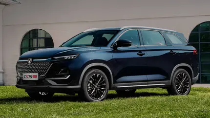 Changan снизил мощность двух кроссоверов в России: моторы адаптировали под АИ-92