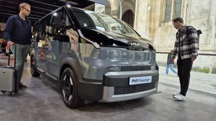 Электрокар превращается в дом за 5 минут: Kia PV5 удивил новым решением
