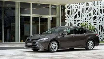 Насколько подорожала новая Toyota Camry за последние 3 года в РФ: цифры могут очень удивить