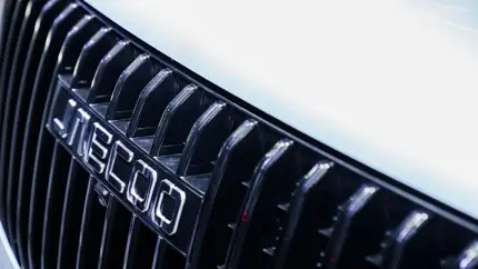 Компания JAECOO представила гибридные кроссоверов J7 PHEV и J8 PHEV с запасом хода до 1200 км
