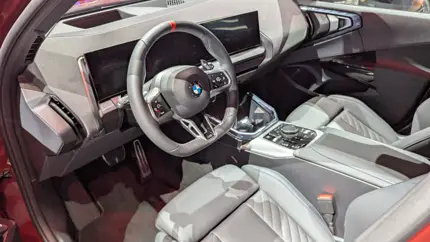 BMW Maps сведет навигацию и окружающий трафик в одну картинку