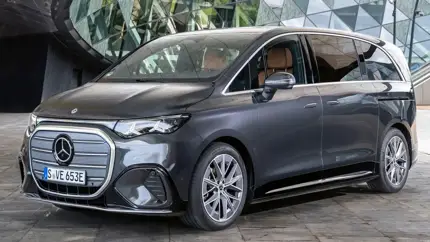 Восемь мест и 709 км: Mercedes расширил возможности электрического VLE