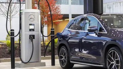 Зарядка электропарка под ключ: Mercedes-Benz и ChargePoint запустили новую услугу