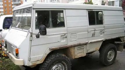В России продают редкий армейский Pinzgauer с портальными мостами за 2 млн рублей