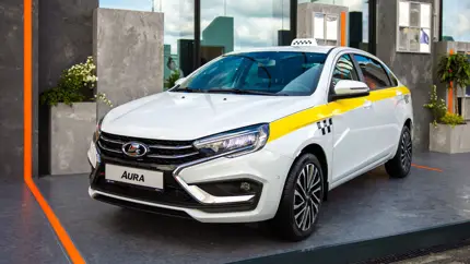 Россиянам придется ездить на LADA: таким видят будущее власти страны
