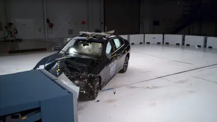 BMW 3 Series показала возраст в краш-тесте: вопросы возникли к заднему ремню