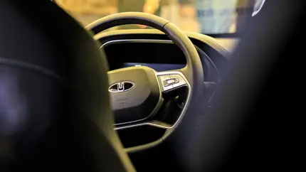 Российский провал года: автомобили Сергея Собянина оказались никому не нужны