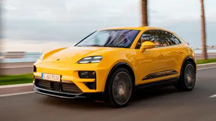 Porsche обновил электрический Macan и предложил пакет популярных опций со скидкой до 45%