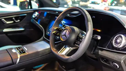 Разговоры за рулём: Mercedes-Benz и Google создают виртуального ассистента