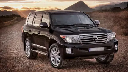 Toyota Land Cruiser 200, как с завода: 6150 км за 10 лет и гаражное хранение
