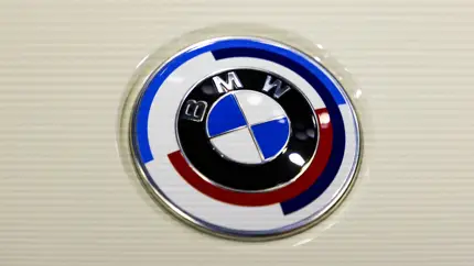 BMW готовит к премьере обновленный M2 CS - появилась первая информация об автомобиле