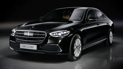 В России выставили на продажу заводской бронированный Mercedes-Benz S680 Guard. Цена впечатляет