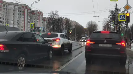 Почему в России решили ужесточить наказание за скрытые номера на автомобилях – юрист всё рассказал