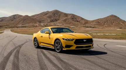 Гибридный Mustang может изменить историю культового маслкара Ford