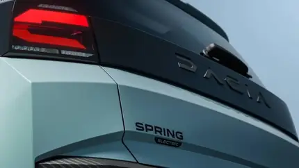 Новый Dacia Spring оценят дешевле 1,62 млн рублей, но остальные модели засекречены