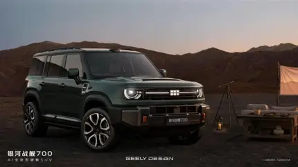 Geely идет в тяжелые внедорожники: Cruiser 700 выглядит как Defender, но мощнее суперкара