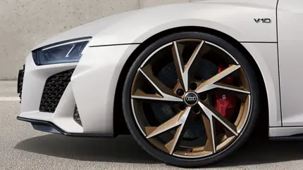 Компания Audi показала финальный R8 для рынка Японии