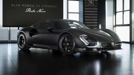 Один из 33 суперкаров Alfa Romeo оказался совсем не таким, как остальные: краску убрали, а работы стало больше