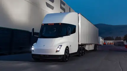 Электрическим грузовикам Tesla Semi быть: серийное производство стартует к концу 2025 года