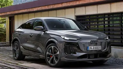 Q6 Sportback e-tron стал витриной Audi: электрокроссовер покажут на саммите