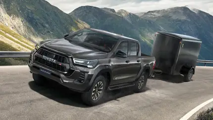 В РФ появился в продаже рестайлинговый Toyota Hilux в версии GR Sport: названа цена