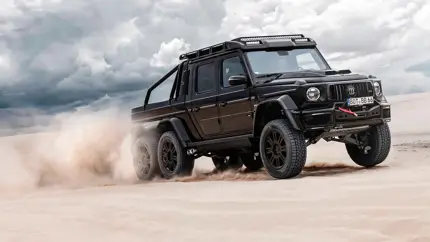 Шестиколесный зверь: в Москве продают тюнингованный Mercedes-Benz AMG G63 6x6 за 90 млн рублей
