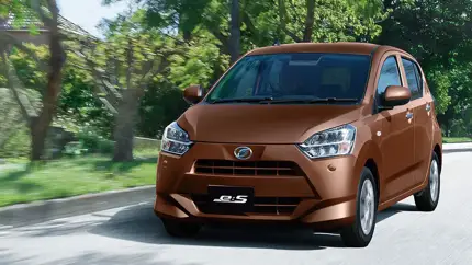 Daihatsu обновила дешевый Mira e:S: мотор стал мощнее, расход снизился, а цены выросли до 7%