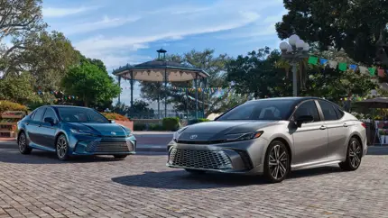Вот почему новая Toyota Camry только гибридная