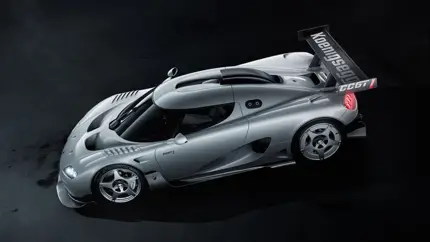 Новый Koenigsegg CCGT1 получил V8 на 1600 л.с., 800 кг прижима и 9-ступенчатую LST