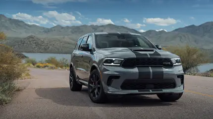 Hemi V8 остается в строю еще на год: Dodge Durango сохранит легендарный мотор