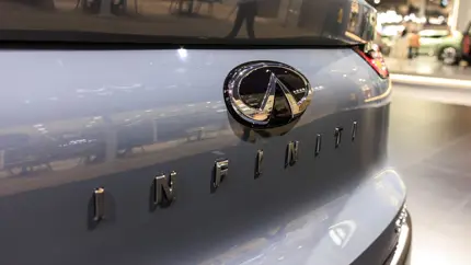 Шаг назад от электрификации: Infiniti готовит спортивный седан с задним приводом и механикой