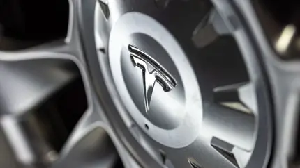Бюджетная Tesla появится уже в июне: но это будет не Model 2