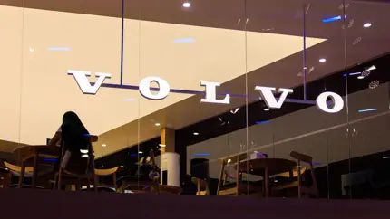 200 км без бензина: Volvo хочет превратить гибриды почти в электромобили