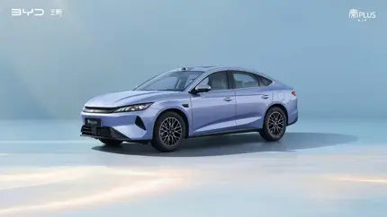 Новый Qin Plus EV стал длиннее на 45 мм и шире на 63 мм, сохранив 100 кВт