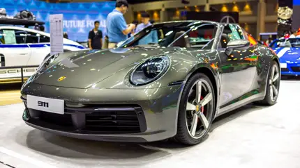 Владельцам Porsche 911 придется посетить сервис: обнаружены два серьезных дефекта