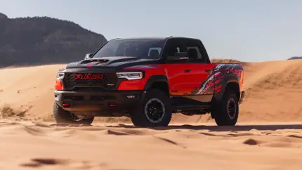 Новый Ram TRX оказался дешевле Ford F-150 Raptor R