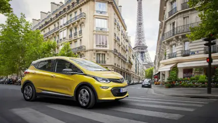 Электрокары Opel остались без связи: водители обратились к GM