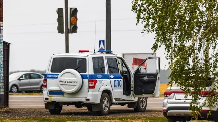 Инспектор ГАИ проводит досмотр машины без понятых – является ли это нарушением?