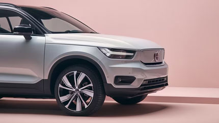 В апреле дебютируют электрические Volvo C40 и XC40 с увеличенным запасом хода