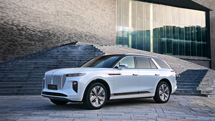 Электрический кроссовер HONGQI E-HS9 стал доступен для заказа в РФ в июне 2022 года