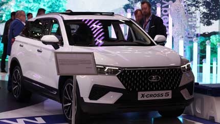 Стало известно, сколько может стоить новый кроссовер LADA X-Cross 5